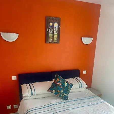 Le Diamant Inn
